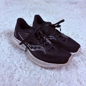 FORMFIT kinvara 12 Black and Gray comfort sneaker Shoes size 8.5